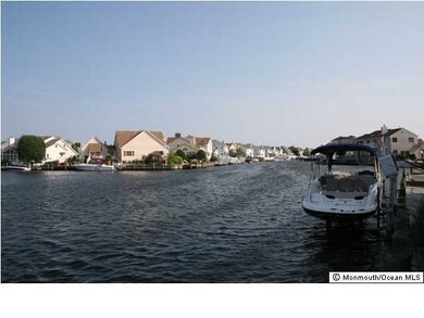 409 Bayview Ave, Bayville, NJ 08721 - photo 3