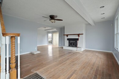 1774 E North Broadway_MLS_05