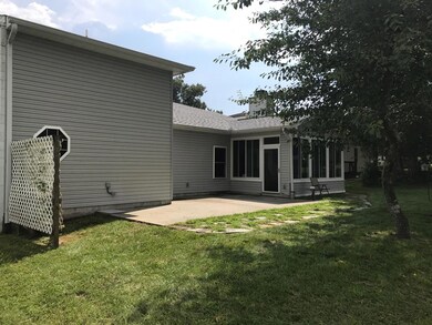 252 Hawthorn Loop, Crossville, TN 38555 - photo 2