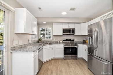 Main Level - Kitchen