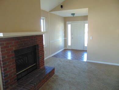 looking toward foyer