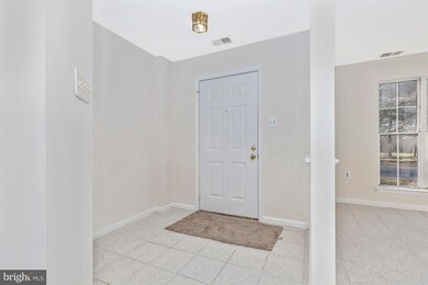 2616 Warren Way unit 3-3, Frederick, MD 21701 - photo 3