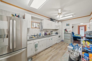 330 John St, Hillsboro, OH 45133 - photo 5