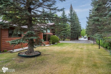 Exterior  8938-SMALL