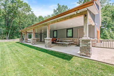 21095 Kern Rd, South Bend, IN 46614 - photo 3