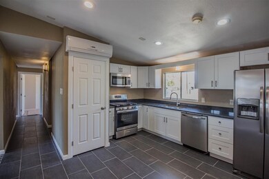 2305 Duran Ave, Alamogordo, NM 88310 - photo 7