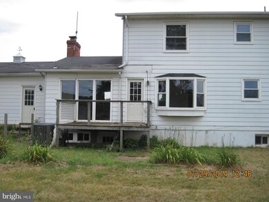 22777 Tail Race Rd, Aldie, VA 20105 - photo 4