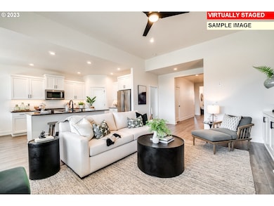 201 SE 16th Ave, Canby, OR 97013 - photo 3