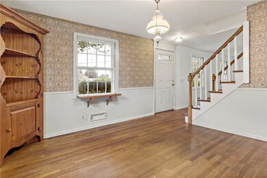 5 Ferncrest Dr, Riverside, RI 02915 - photo 4