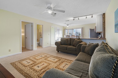 304 Barracuda Ave unit 202, Fort Walton Beach, FL 32548 - photo 6