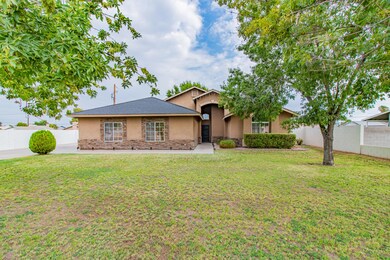 5234 E Escondido Cir (5 of 65)