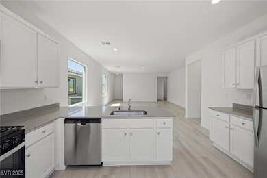 6748 Violet Cascade Ave, Las Vegas, NV 89156 - photo 2