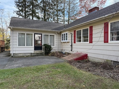 179 Rockland St, South Dartmouth, MA 02748 - photo 2