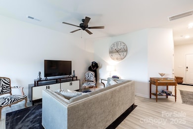 522 Trading Post Ln, York, SC 29745 - photo 3