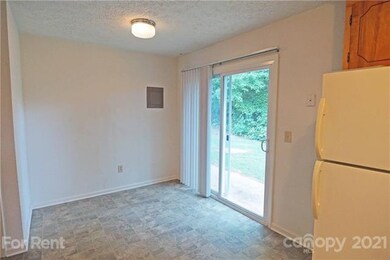 4887 County Home Rd unit G2, Conover, NC 28613 - photo 3