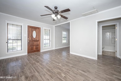 2303 12th St, Pascagoula, MS 39567 - photo 3