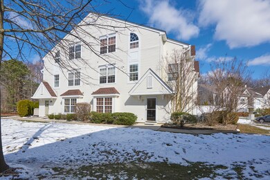 40 Phoenix Ct, Tinton Falls, NJ 07712 - photo 3