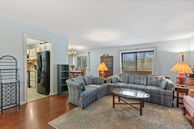 1 Carnaby St unit C, Wappingers Falls, NY 12590 - photo 3