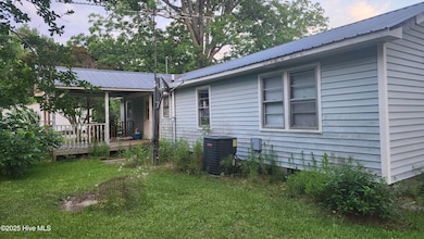 2720 Loop Rd, Loris, SC 29569 - photo 5