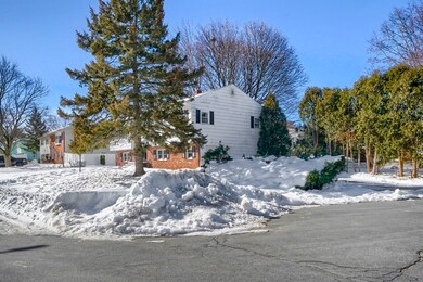 42 Anderson Dr, Methuen, MA 01844 - photo 4
