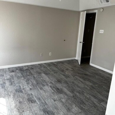 5012 Winder Ct unit C, North Richland Hills, TX 76180 - photo 3