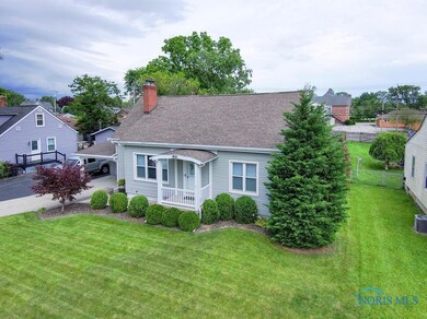 1921 Geffs Ave, Findlay, OH 45840 - photo 2