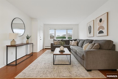 30 Atherton Ct unit 103, Wayne, NJ 07470 - photo 5