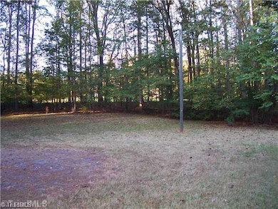 Land/Lot. Side yard - perfect for outbuilding or barn