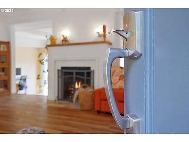 598 Ratcliff Dr SE, Salem, OR 97302 - photo 6