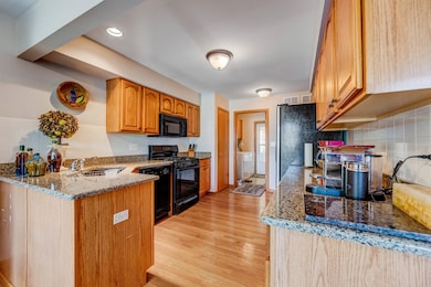 14517 Albany Ave, Lemont, IL 60439 - photo 6