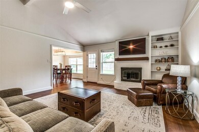 304 Norfolk Ct, Bedford, TX 76021 - photo 7