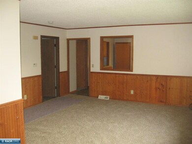 41907 Nottleman St, Winona, MN 55987 - photo 6