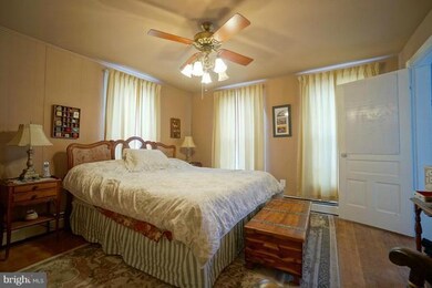 322 E Baltimore St, Taneytown, MD 21787 - photo 7