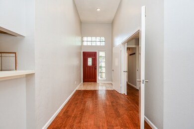 8555 Sparkling Springs Dr, Houston, TX 77095 - photo 6