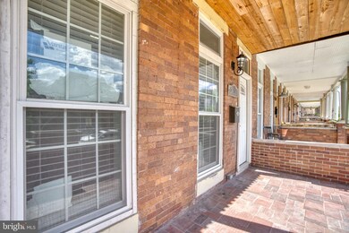 2523 Brookfield Ave, Baltimore, MD 21217 - photo 4