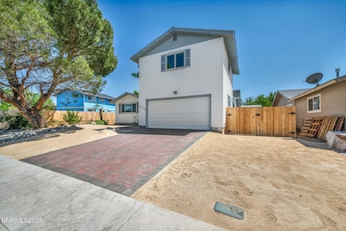 2-web-or-mls-355-gwen-way