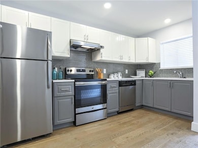 Uptown Crossing unit 217, Austin, TX 78751 - photo 6