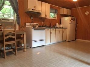 1284 Birch Dr, Raymond, ME 04071 - photo 5