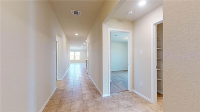 273 Jacquard Ct, Troy, TX 76579 - photo 4