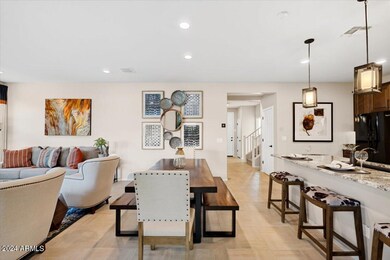 07-Dining Room