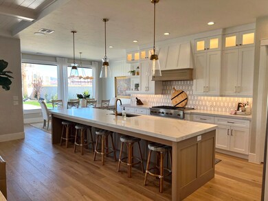 B Kitchen 2