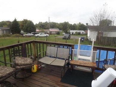 105 Choctaw Dr, Shelbyville, TN 37160 - photo 2