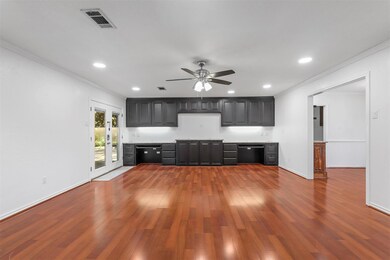 1809 Lincolnshire Dr, Bedford, TX 76021 - photo 6