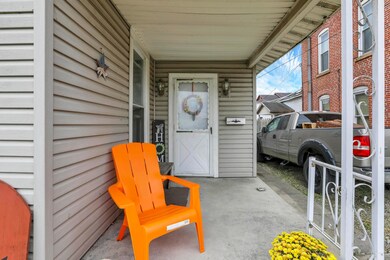 637 Walnut St, Coshocton, OH 43812 - photo 2