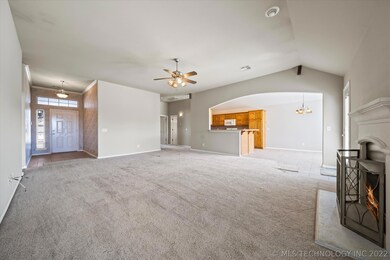 1703 W Austin Place, Broken Arrow, OK 74011 - photo 7