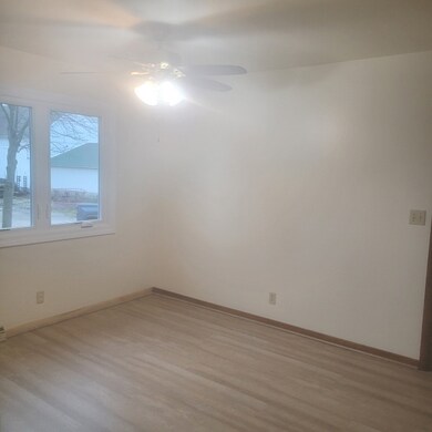 45W005 Berner Rd unit A, Hampshire, IL 60140 - photo 5