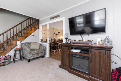 20-22 Mount Auburn St, Somersworth, NH 03878 - photo 5