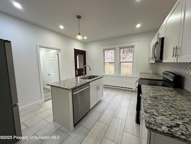 5 Robert St, Nanticoke, PA 18634 - photo 3