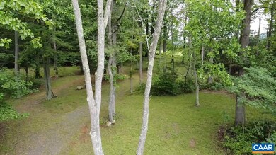 7000 Blackwells Hollow Rd, Crozet, VA 22932 - photo 7