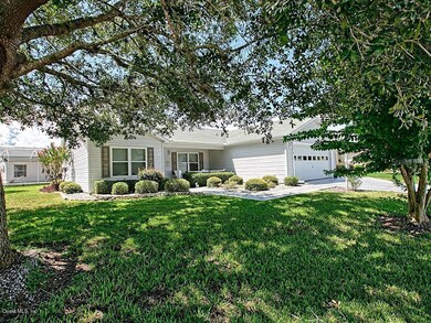 8470 SE 177th Bartram Loop, The Villages, FL 32162 - photo 3